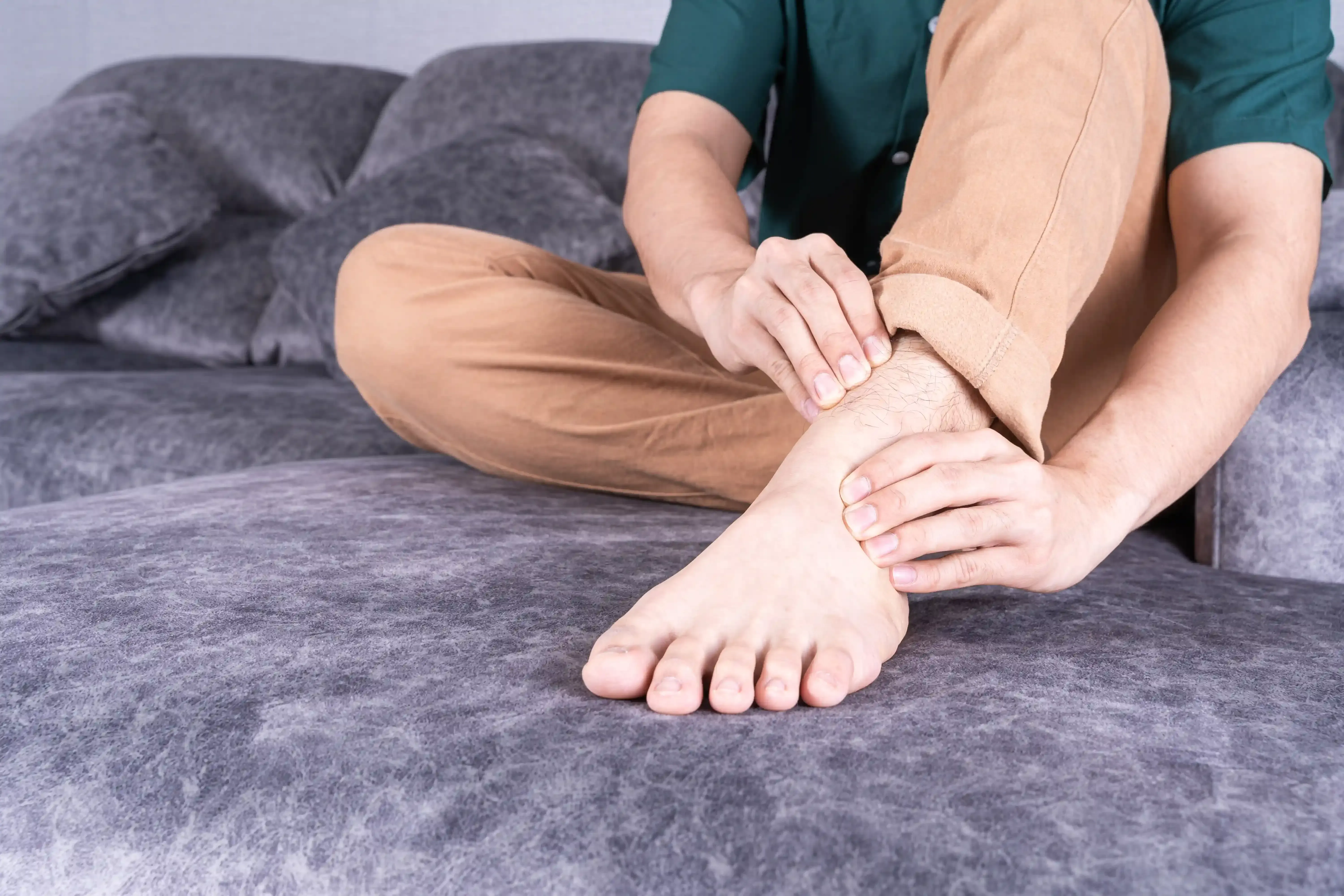 Lifestyle and health factors contributing to neuropathy at Pain Treatment Center of Maryland Reisterstown