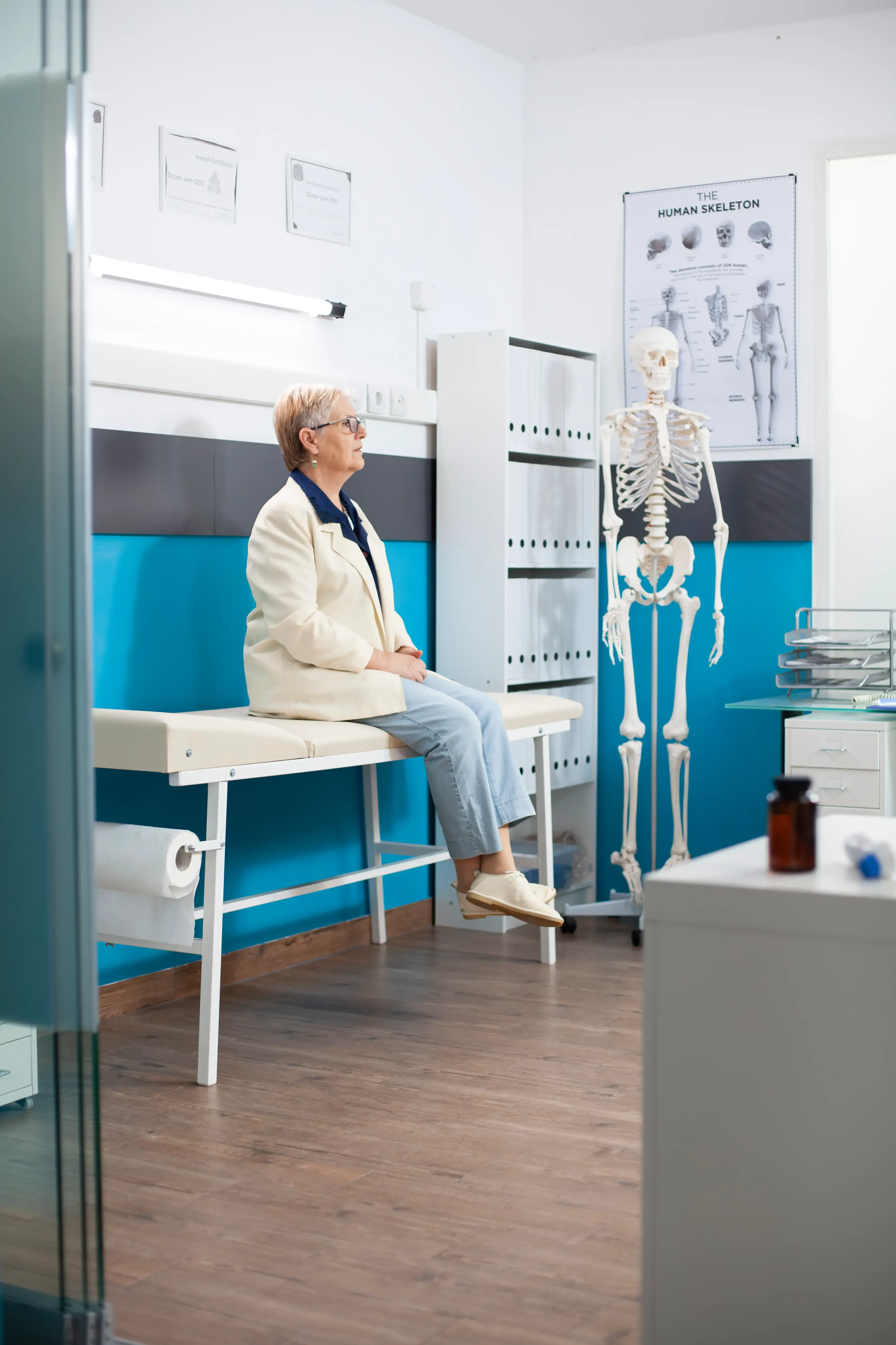 Fluoroscopic guidance equipment used for medial branch block injections