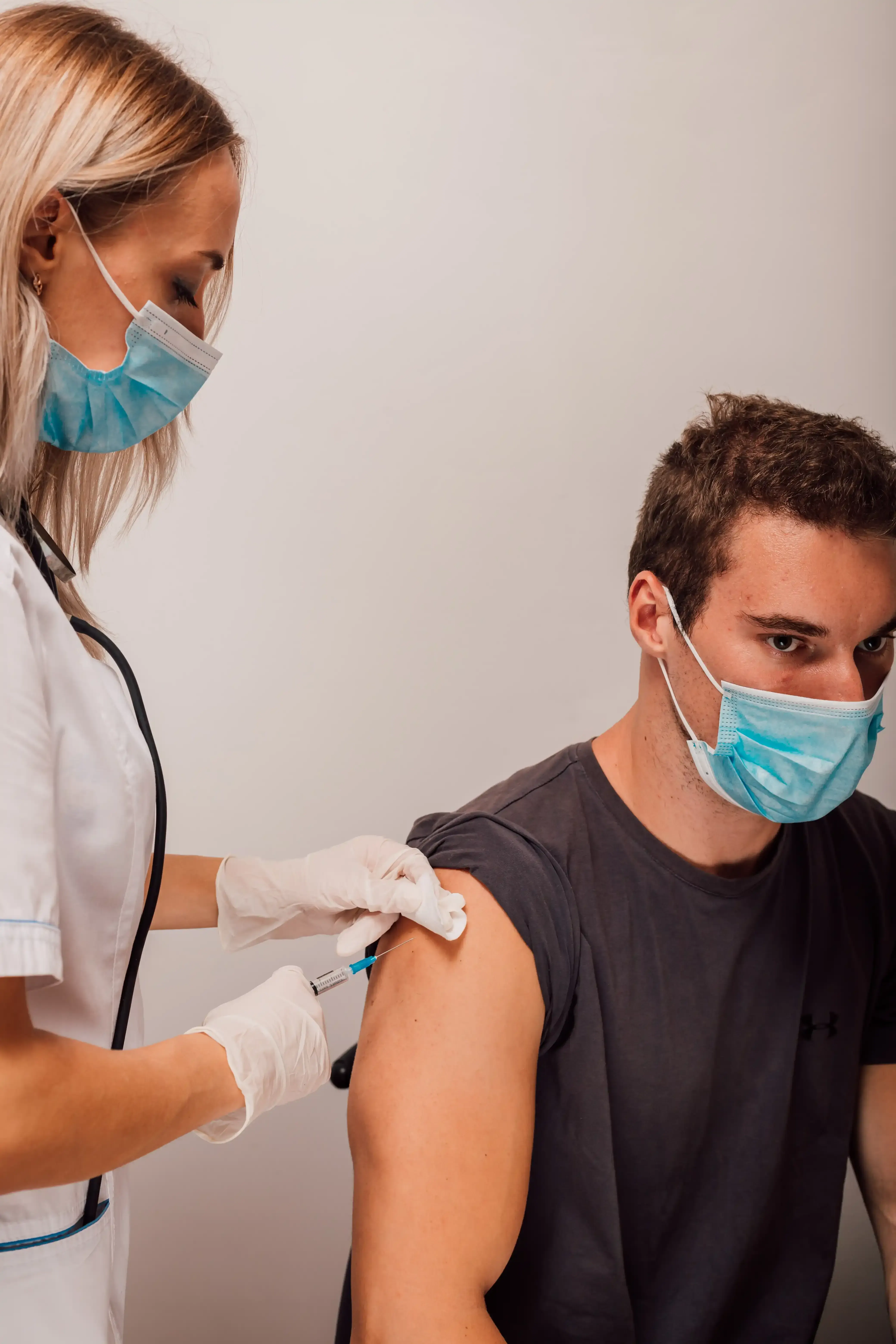 Ultrasound-guided joint injection procedure demonstrating needle placement accuracy